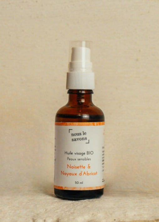huile visage à la noisette et aux noyaux d'abricot, bio nourrissante et apaisante