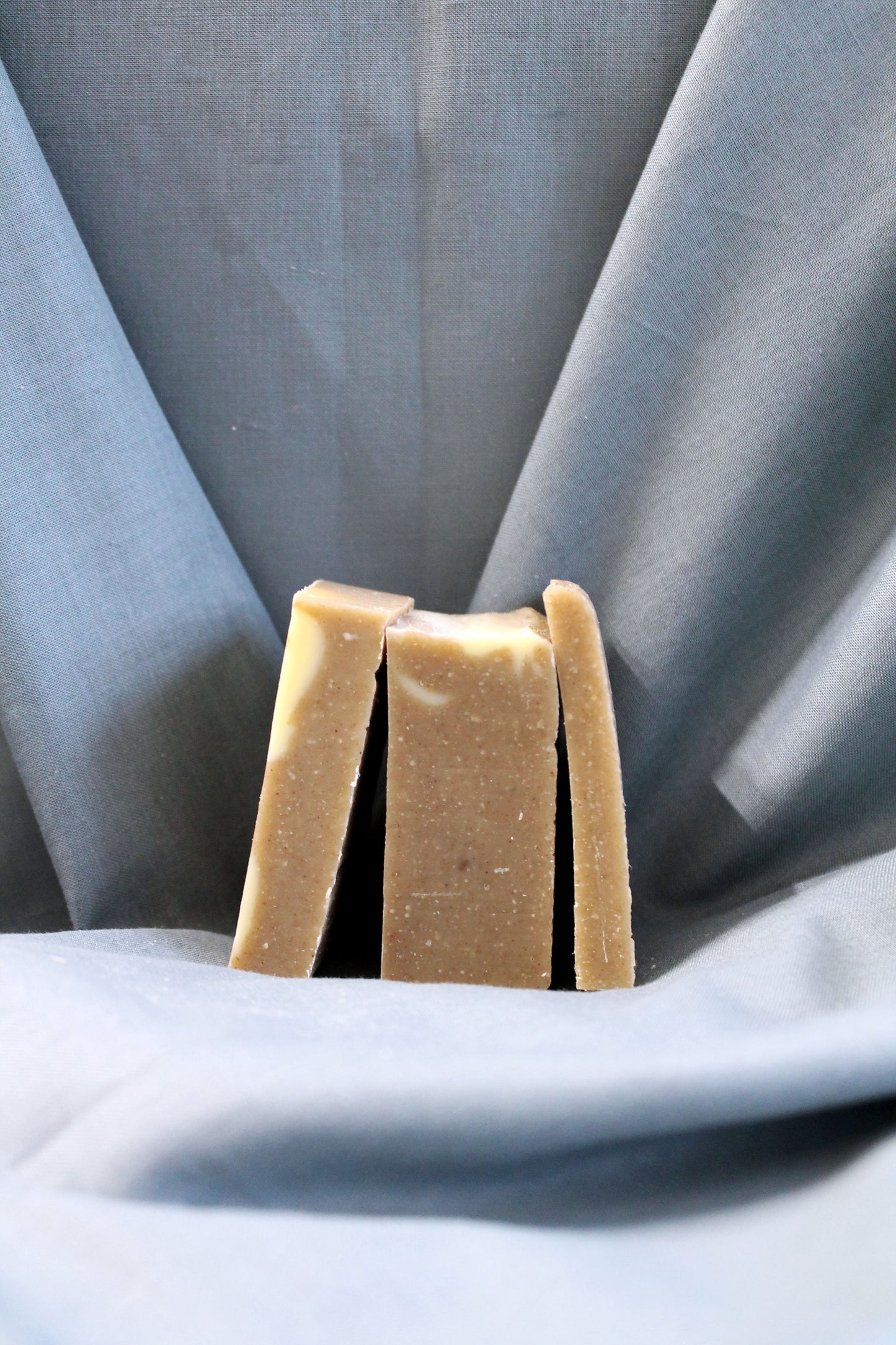 Shampoing bio Cheveux gras – Coco, Ricin & Ghassoul