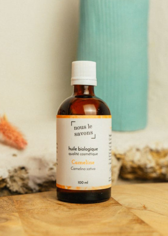 huile pure et biologique de cameline, adoucissante et apaisante