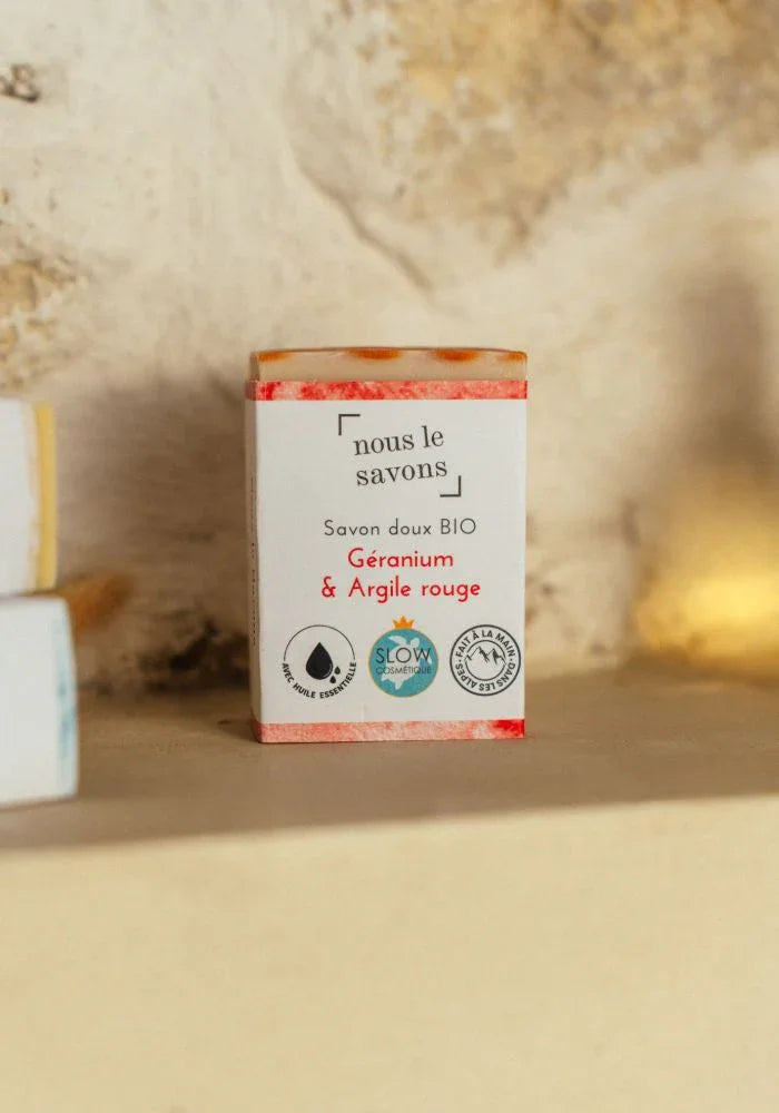 Savon bio doux – Géranium & Argile rouge