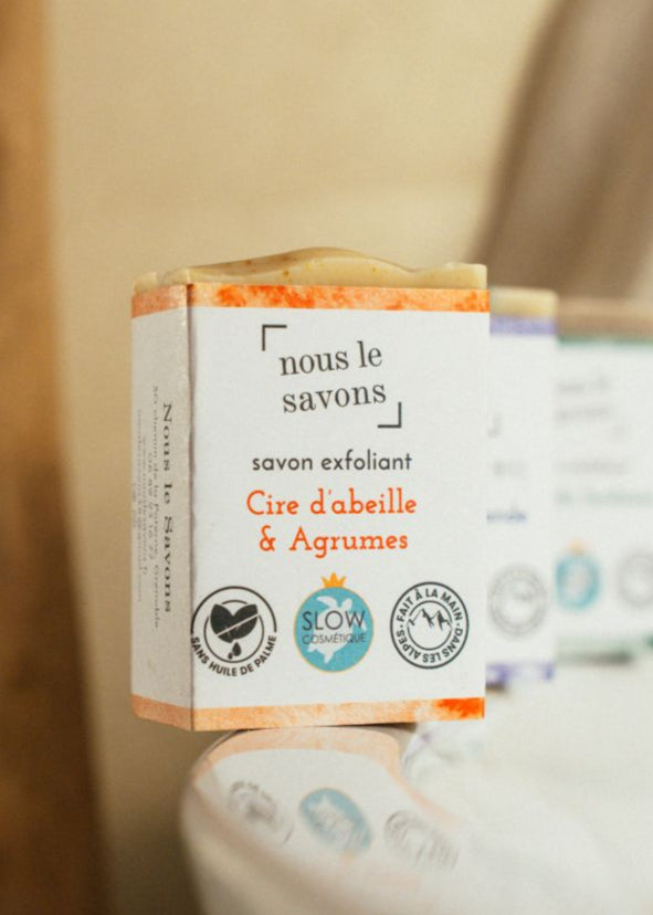 Savons exfoliants Bio aux agrumes Fait en France : un moment de relaxation et de douceur sous la douche