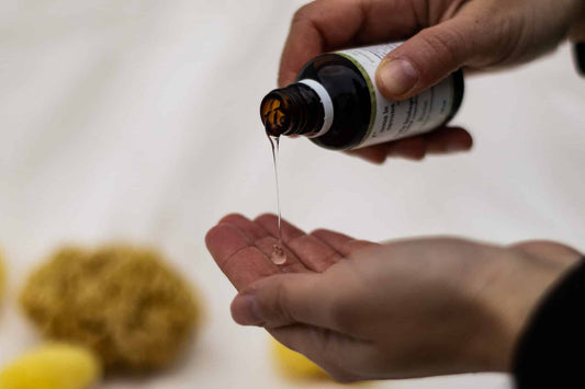 Huile de Ricin Peau et Visage : Bienfaits, Utilisations et Précautions