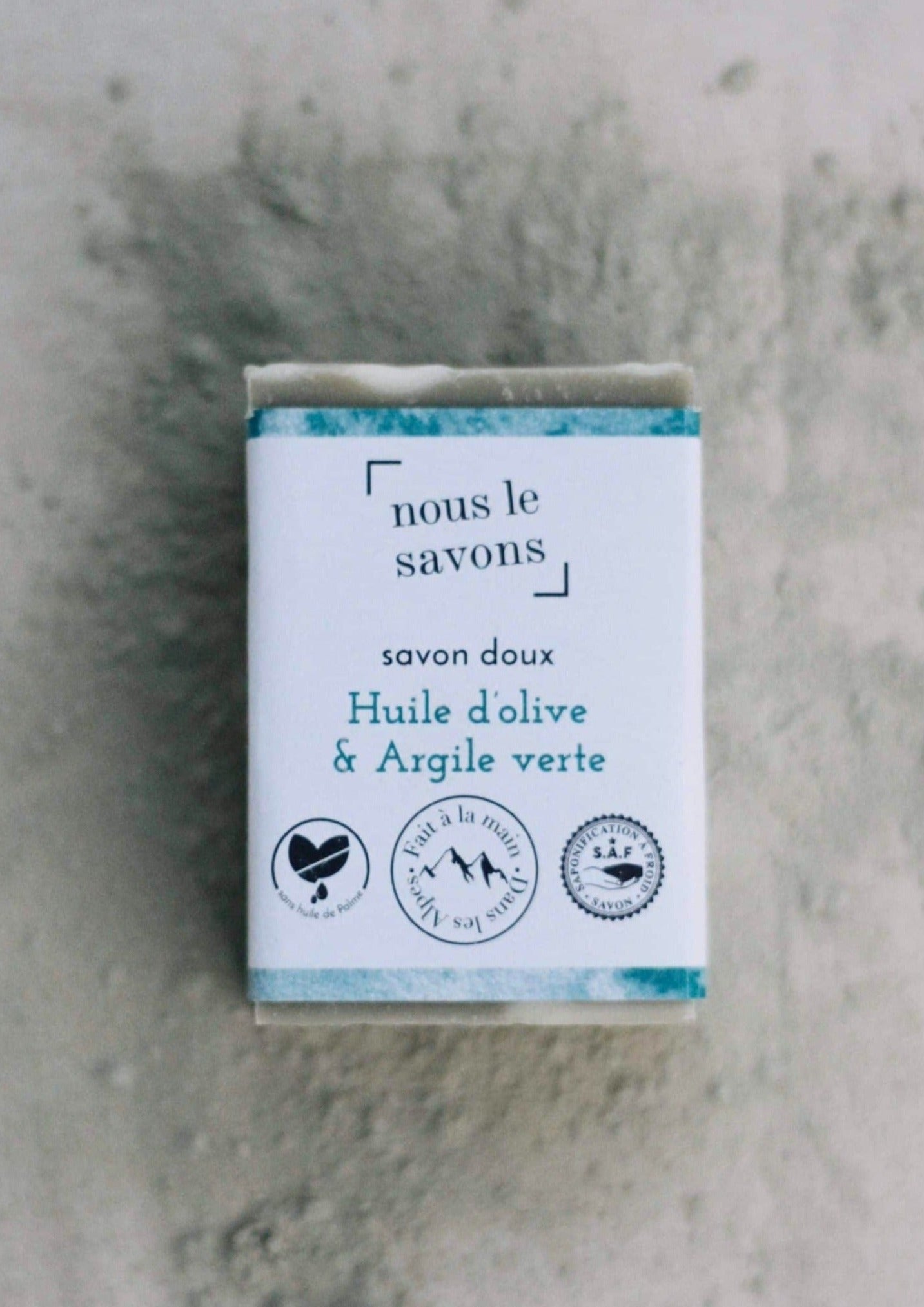 Savon doux à l'huile d'olive et à l'argile verte Bio Fait en France : un nettoyage doux et naturel pour votre peau